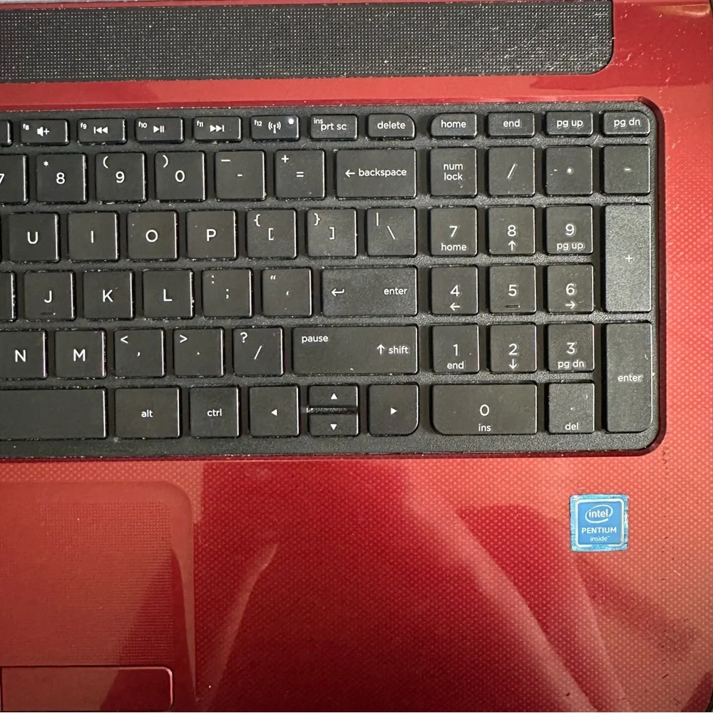 hp laptop 15.6” with case bundle